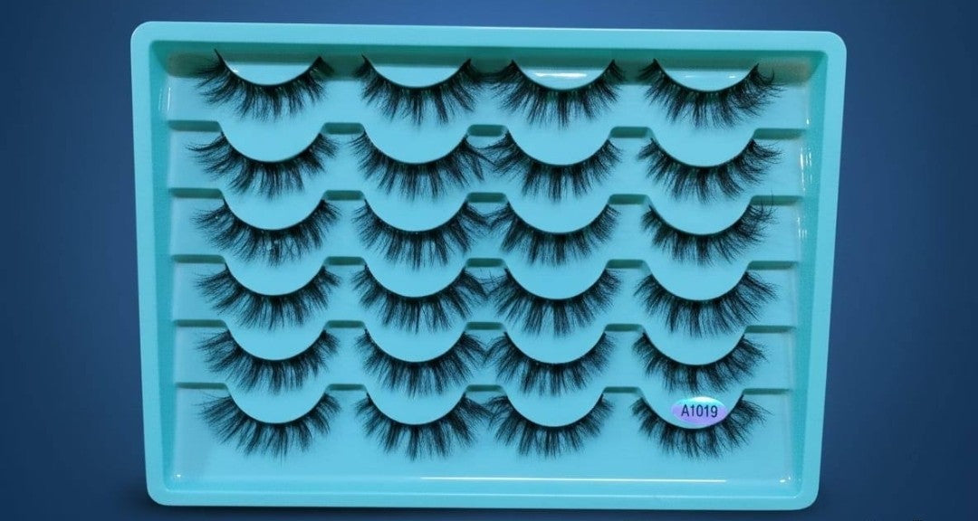Lashes 1019