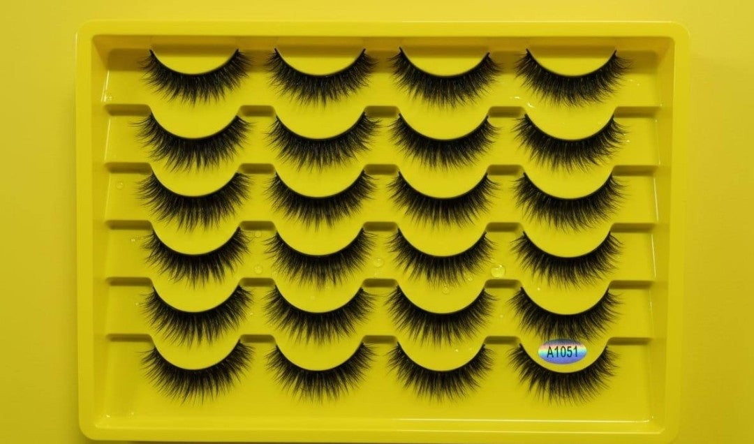 Lashes A1051