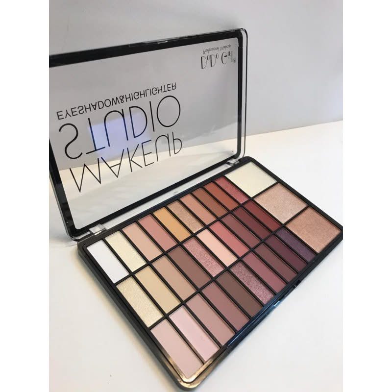 Dodo Girl - Makeup Studio Eyeshadow & Highlighter