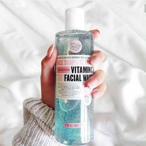 Soap & Glory Vitamin C Facial Wash